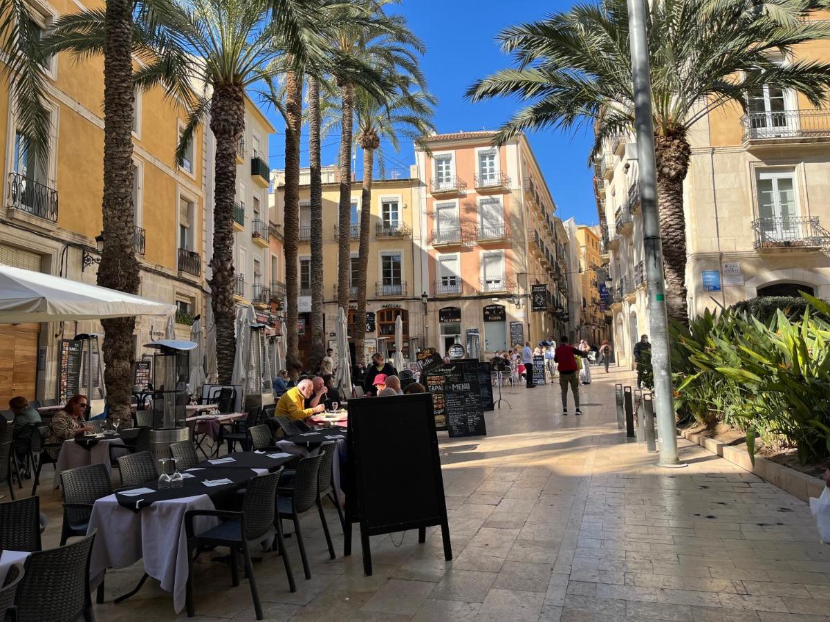 Alicante Beach Apartment ภายนอก รูปภาพ