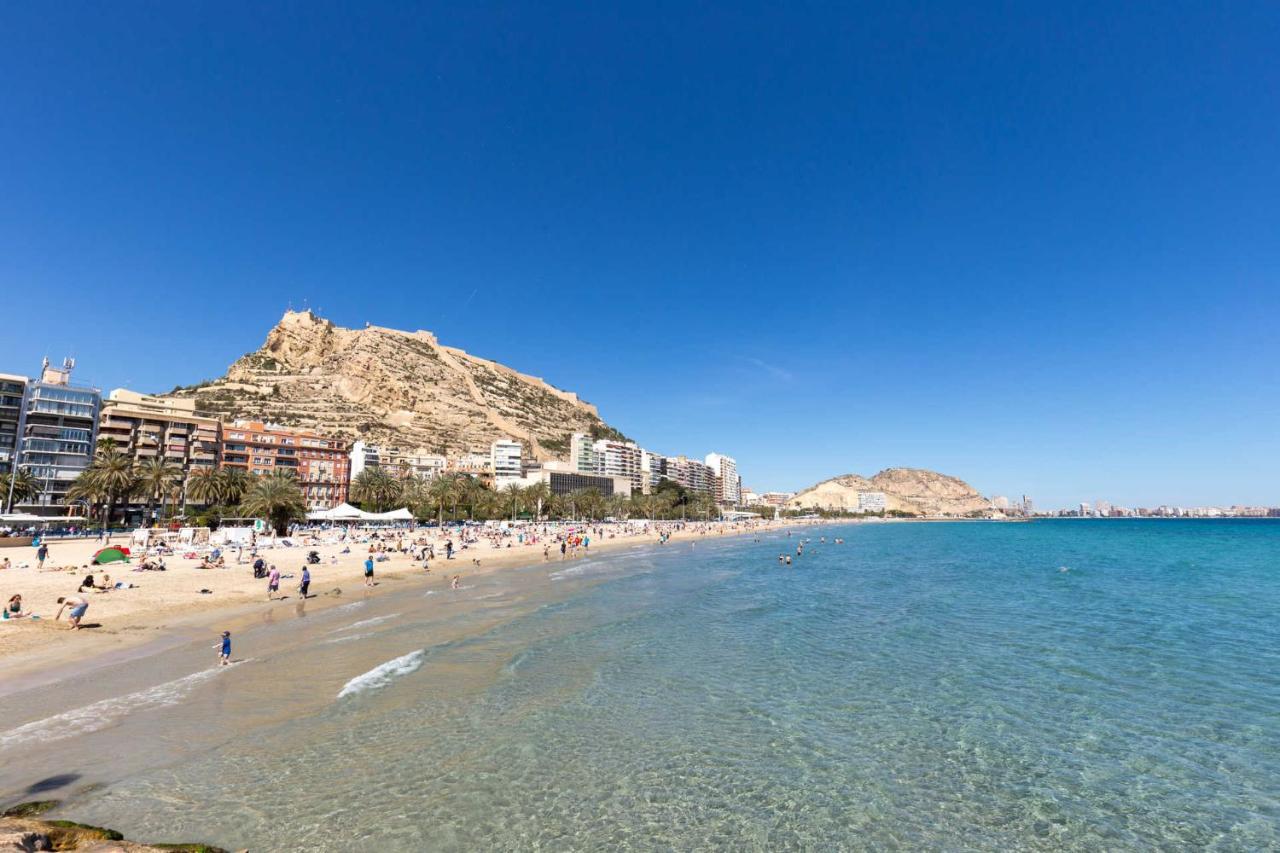 Alicante Beach Apartment ภายนอก รูปภาพ
